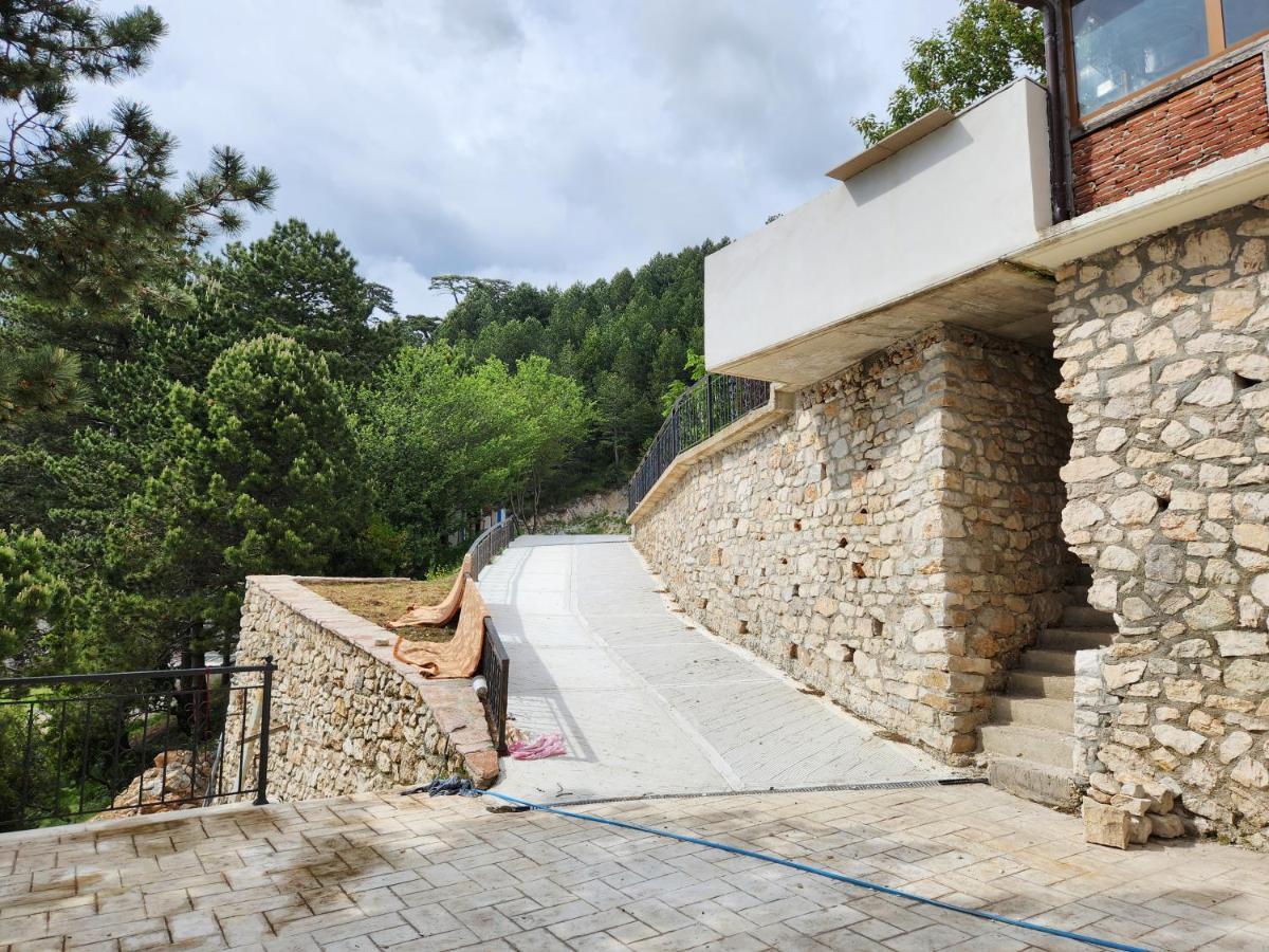 Llogara National Park Llogora Dervishaliu Hotel מראה חיצוני תמונה